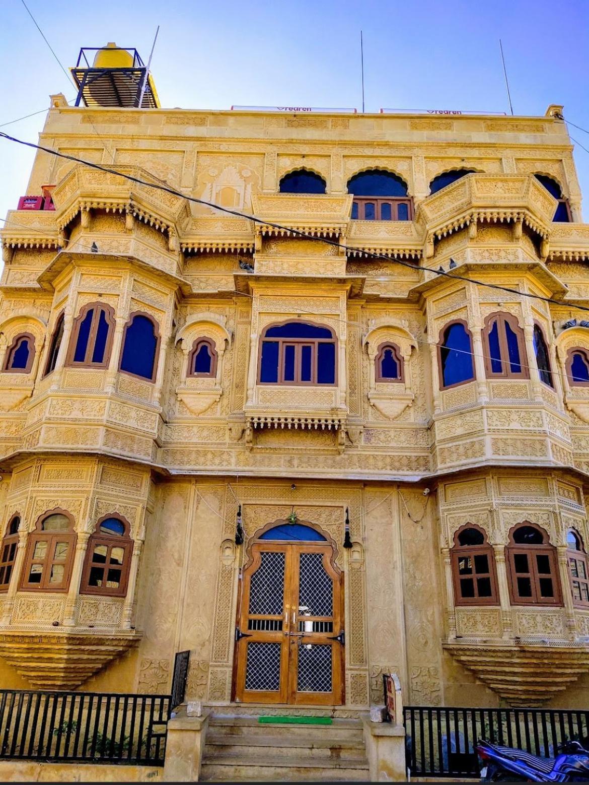 Hotel Pol Haveli Jaisalmer Exteriör bild
